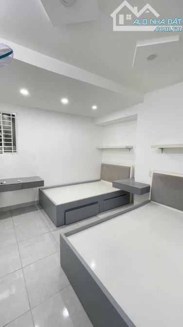 Nguyễn Đình Xu, phường Cầu Ông Lãnh Tp Hồ Chí Minh 27m2 GIÁ 3.7tỷ - 4
