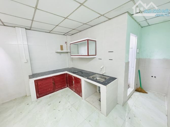 Sát MT Nguyễn Đình Chiểu Nam Việt Á, Ô tô đậu 20m, 80m2, ngang 5m, C4 Móng Trụ chắc, - 4
