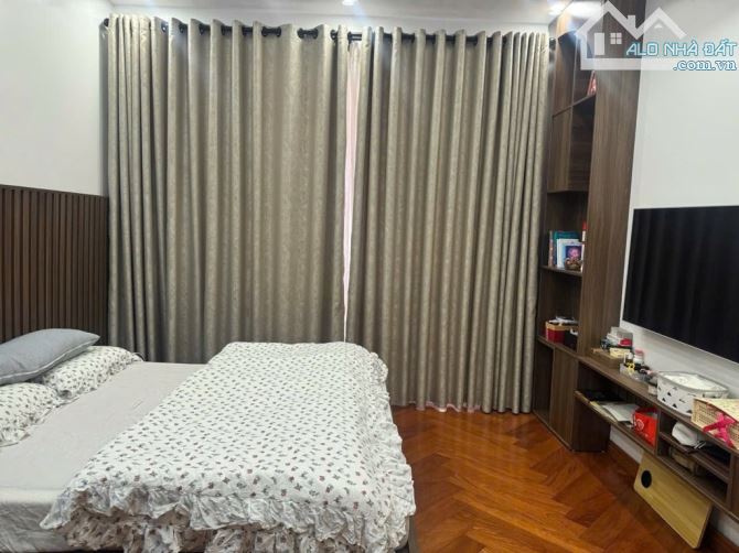 Liền kề Mỗ Lao 50m2 - 5 tầng - MT 6.2m - Đường 8m, vỉa hè 3.5m - Thang máy - 17.9 tỷ - 4