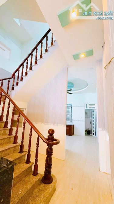 BÁN NHÀ 2 LẦU MẶT TIỀN Đ.TRẦN HOÀNG NA GẦN Đ.NGUYỄN VĂN CỪ - 4