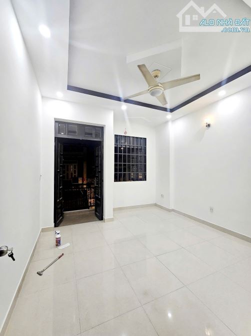 NHÀ MỚI ĐẸP – NGAY TRUNG TÂM THỦ DẦU MỘT BÌNH DƯƠNG 120M2 3 TẦNG CHỈ 2.4 TỶ - 4