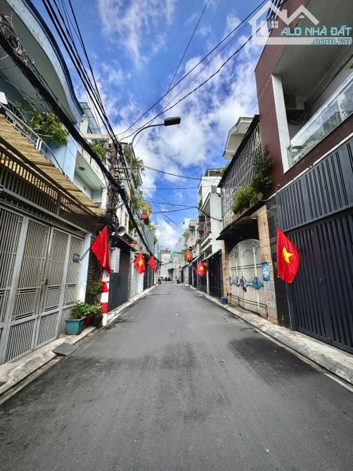 BÁN NHÀ HẺM NHỰA 10M THÔNG - 124/ PHAN HUY ÍCH - 4X15M, 4 TẦNG - 7.99 TỶ - 4