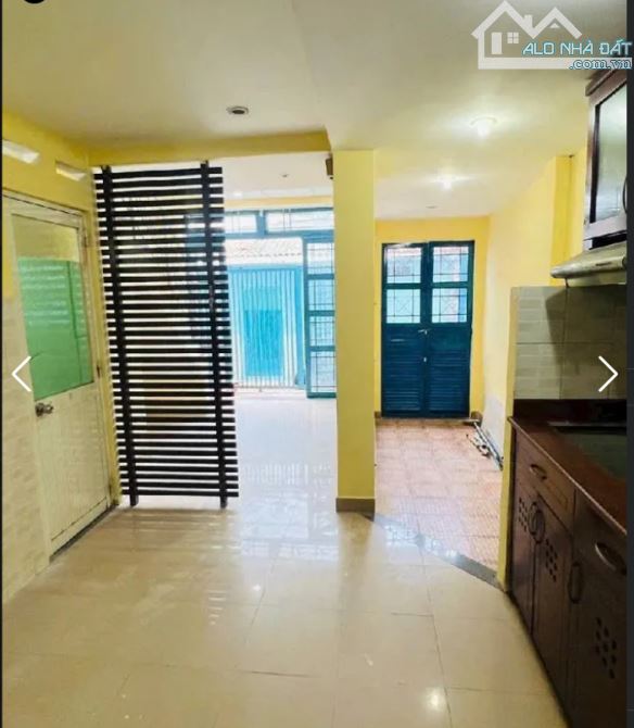CĂN GÓC VIP Q.10 – HẺM XE HƠI THÔNG - NGUYỄN TIỂU LA, P.8 – 40M² – 3 TẦNG – 2 PN - 5,55 TỶ - 4