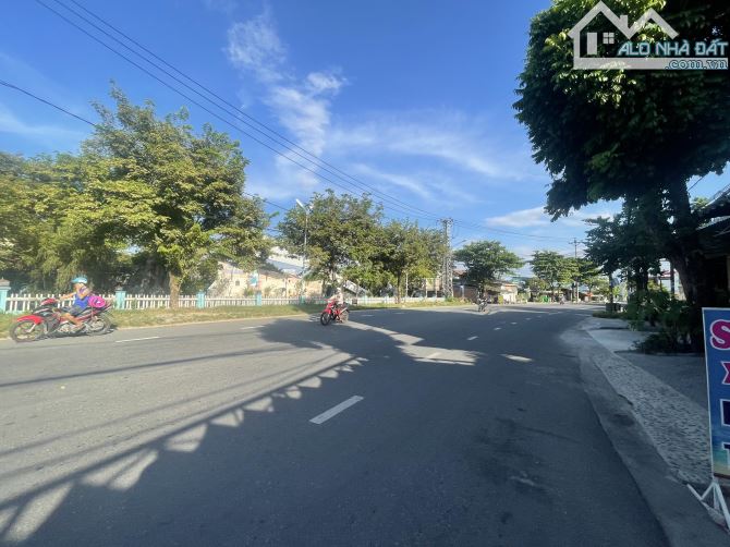 Bán nhà mặt tiền Phan Chu Trinh Ngang 11m - 3