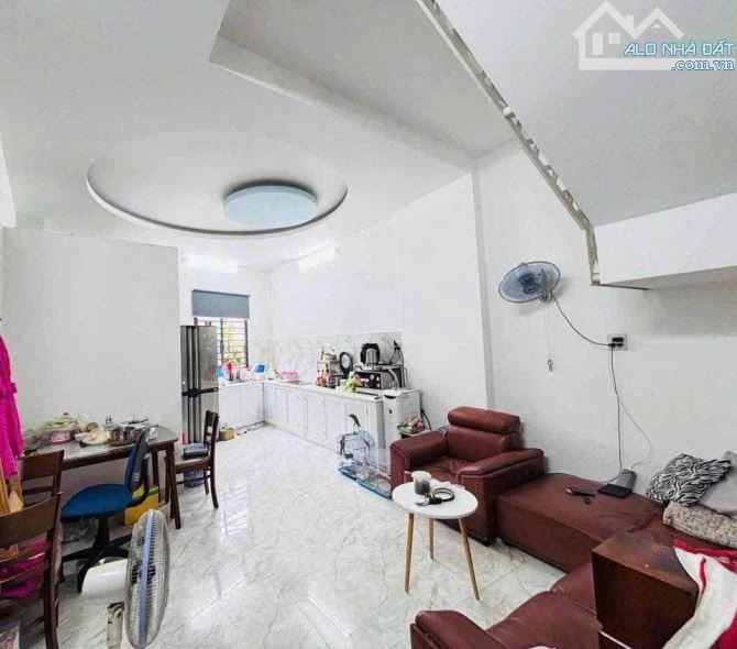 nhà 1 trệt 1 lầu mới đẹp, hẻm 107 hoàng văn th, gần chợ an cư, hướng đông nam - 4