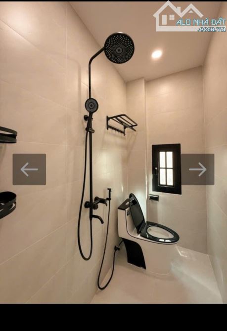 Nhà đẹp full nội thất thất căn góc 2 mặt tiền lê văn sĩ  q3 - 4