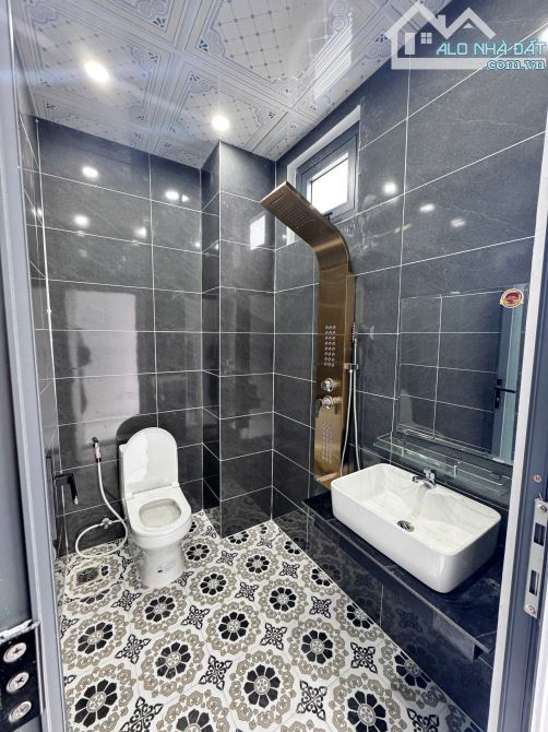 BIỆT THỰ MINI CỰC ĐẸP SỔ HÔNG RIÊNG NGAY PHƯỜNG TÂN TRIỀU MỚI GIÁ CHỈ 2ty350 - 4