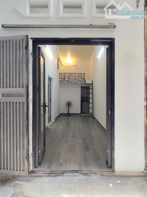 TRẦN CUNG – 40M2 – C4 – NGÕ THÔNG – GẦN ĐƯỜNG LỚN – 8.5 TỶ - 4