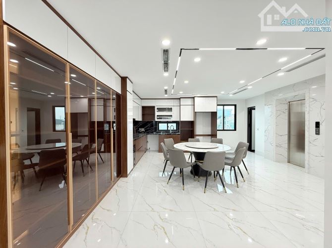 Bán nhà phố Nguyễn Phong Sắc, 66m2, 7 tầng, thang máy, gara ô tô, ngõ thông, 22 tỷ - 4