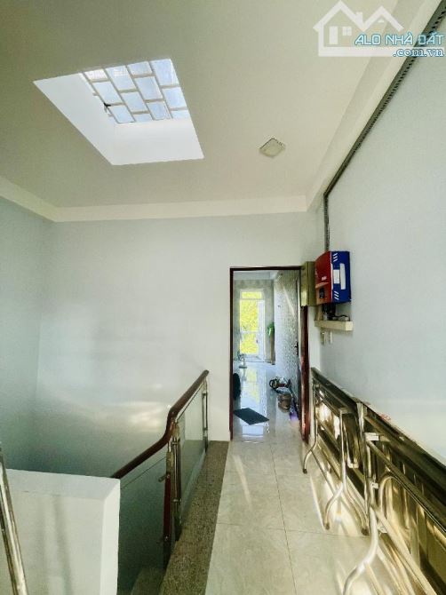 Bán Nhà 4 Tầng Mới Xây - HXT Thông - Đ. Nguyễn Hữu Tiến - P. Tây Thạnh - DT80M2 - Nhỉnh 8T - 4