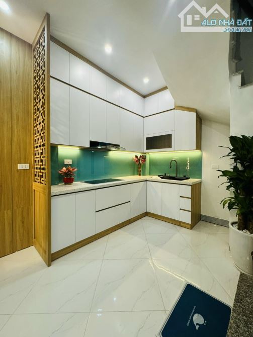 BÁN NHÀ KIM ĐỒNG – HOÀNG MAI, HAI MẶT ĐƯỜNG Ô TÔ RỘNG, RẤT GẦN PHỐ, NHÀ ĐẸP, KINH DOANH. - 4