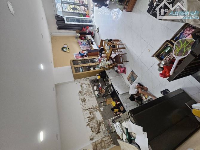 Bán Nhà. 2 Tầng , Đường số 37, Tân Kiểng , Quận 7 , giá 5 Tỷ hơn - 4