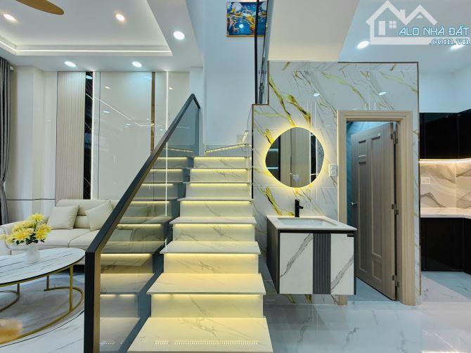 🏡 BÁN NHÀ ĐẸP GÒ VẤP CHỈ CẦN XÁCH VALI VÀO Ở NGAY – GIÁ TỐT 4.85 TỶ 📍 - 4