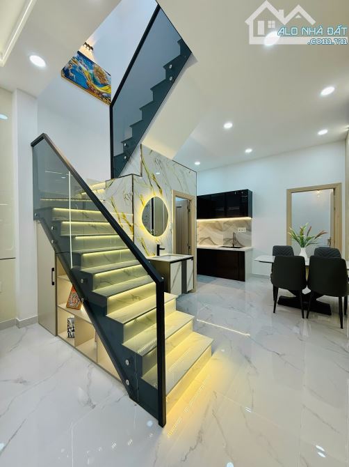 Dưới 5 tỷ nhận được nhà đẹp full nội thất chỉ cần xách vali vào ở ngay - 4