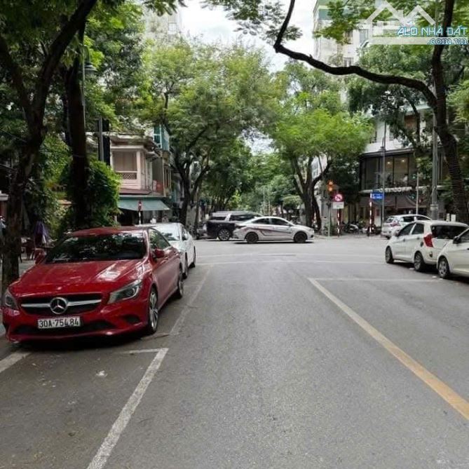 BÁN NHÀ PHẠM TUẤN TÀI, PHÂN LÔ, ÔTÔ TRÁNH, VỈA HÈ KINH DOANH, 70M2 MT RỘNG GIÁ 31 TỶ - 4