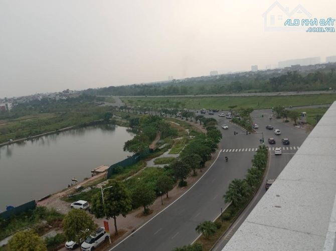 244.9 Tỷ/ 474 m2/9 Tầng/ 18 M tiền/ Mặt Phố Hồng Tiến - 4