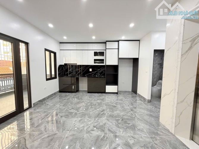 BÁN NHÀ HOÀNG MAI GẦN PHỐ MAI ĐỘNG, NHÀ MỚI MẶT TIỀN RỘNG, 6 TẦNG THANG MÁY GARA Ô TÔ. - 4