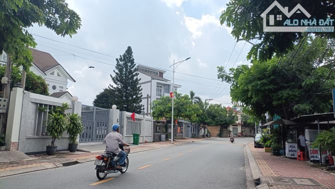 Bán nhà đẹp 2 tầng, ngang khủng 11m, KP Bình Đức, Lái Thiêu, Thuận An chỉ hơn 6 tỷ - 4