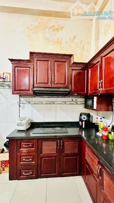 🔥ĐƯỜNG SỐ 9 - BHH - BÌNH TÂN- MẶT TIỀN HẺM 10M-- 56M2 - 3 TẦNG- Giá nhỉnh 5️⃣Ty - 4