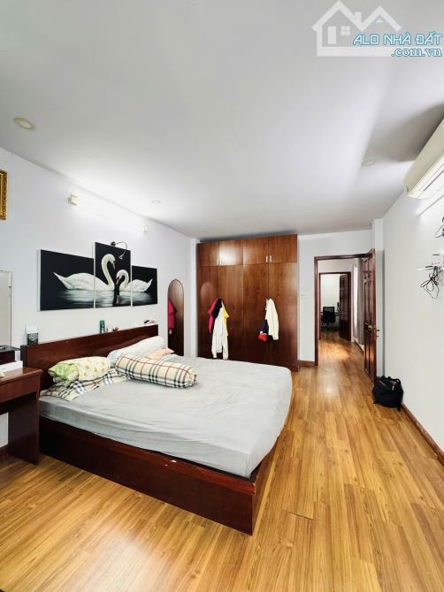 Bán Nhà Khu Cao Tầng Căn Góc 50m2 Giá 6tỷ5 Lê Văn Sỹ,Q.3 - 4