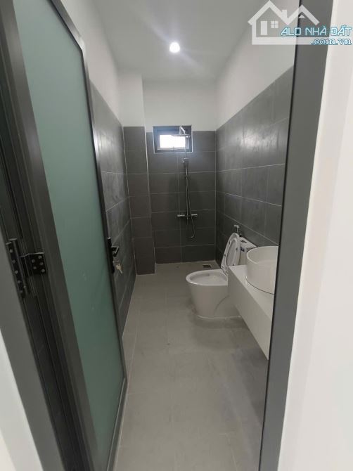 NHÀ GÁC LỬNG HOÀN THIỆN, CUỐI ĐƯỜNG ĐỒNG KHỞI, GIÁ CHỈ 400 TRIỆU NHẬN NHÀ - 4