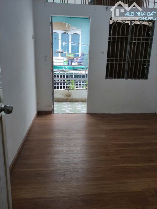 Đường số 9 hẻm xe hơi thông nhà 1 trệt 1 lầu BTCT chỉ 4,2 tỷ - 4