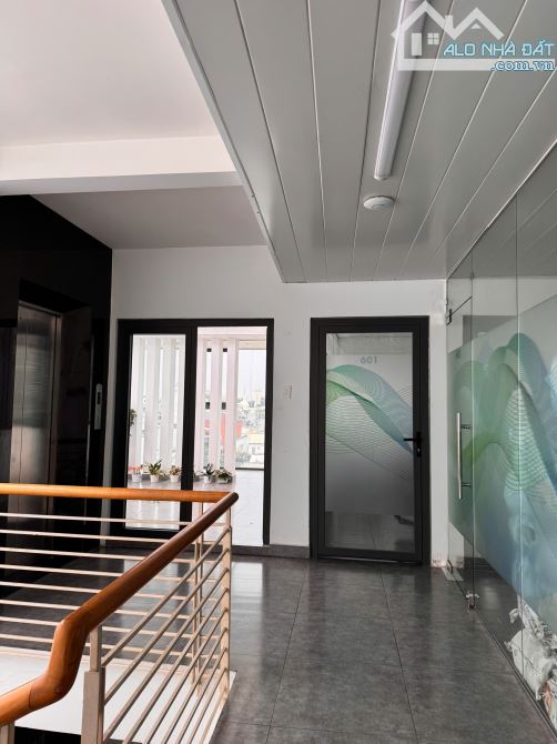 Bán gấp tòa Văn Phòng MTNB Quang Trung P8 DT 10x27m NH 13.5m Trệt 6 Lầu ĐCT 185tr/th - 4