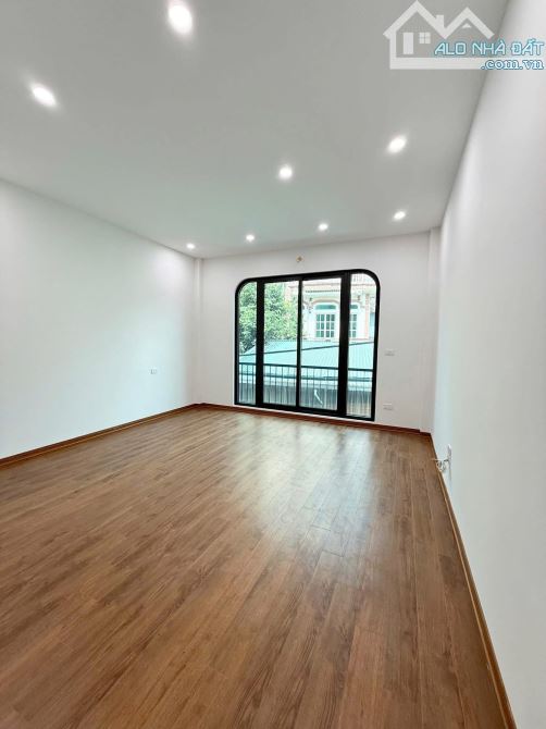 🏡 PHÚC LỢI 39M² 5 TẦNG KIẾN TRÚC ĐẸP MỚI TINH – 7,15 TỶ - 4