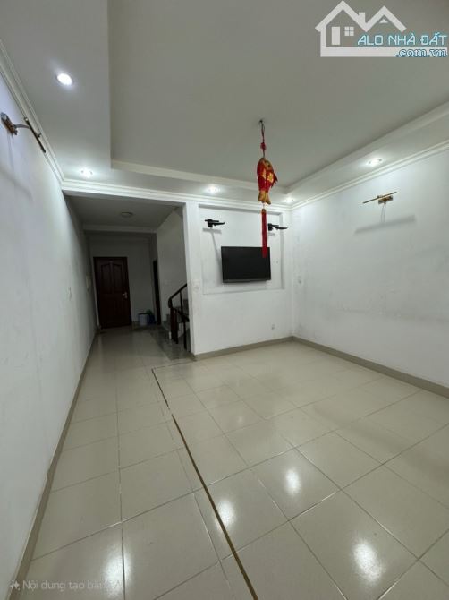 Bán nhà quận 8. Diện tích 4,3m × 19m. 4 tầng 6PN 5WC - 4