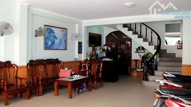 Cần bán biệt thự view biển 1 hầm 1T3L, 6PN, hồ bơi riêng đường Trần Phú - Giá 48 tỷ TL - 4