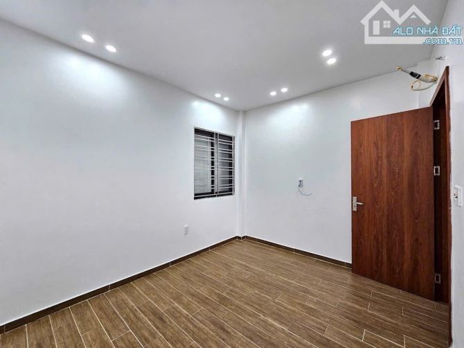 Bán nhà 4 tầng Hào Khê, Kênh Dương, Lê Chân 42m2, giá 4,25tỷ - 4