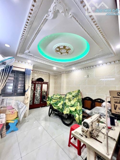 5 TẦNG ĐƯỜNG SỐ 18B BÌNH HƯNG HOÀ A BÌNH TÂN DT: 4*16M- 7 TỶ 5 - 4
