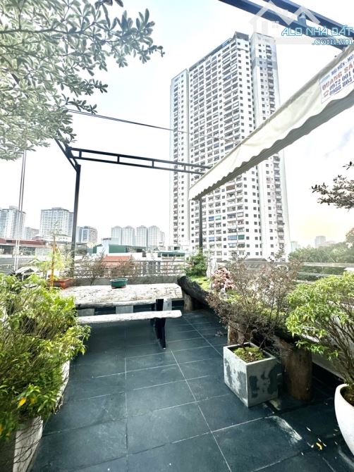 Bán nhà riêng tại Linh Đàm, 50m, 5 tầng, ô tô đỗ cửa. 14 tỷ - 4