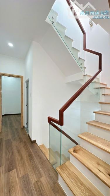 🏡 BÁN NHÀ ĐẸP THIẾT KẾ RIÊNG – KHÁNH HỘI, QUẬN 4 - 4