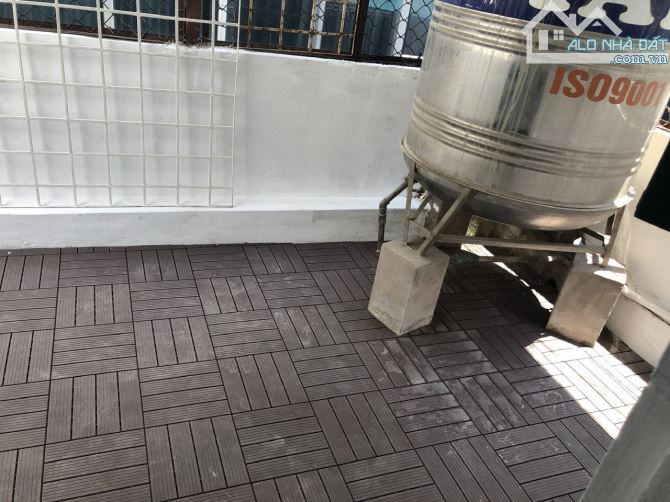 Cho thuê nhà ngõ 491 Đường La Thành, Phường Thành Công, Ba Đình. DT 50m x 3 tầng, giá 9tr - 4