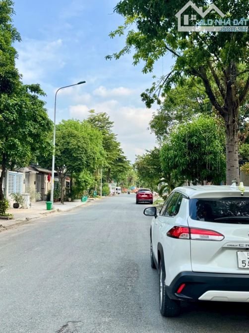 Bán nhà biệt thự căn góc mặt tiền đường Bát nàn P Bình Trưng quận 2 (200m²) 48 tỷ - 4