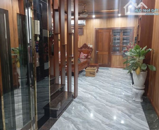 BÁN NHÀ 5 TẦNG ĐẸP LONG LANH – THANG MÁY – GARA Ô TÔ – BÌA LÀNG ĐÔNG HỘI Ô TÔ TRÁNH. - 4