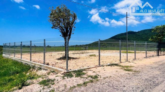 Lô đất đẹp để đầu tư quý anh chị ơi gần biển gần núi cách biển 2,2km - 5