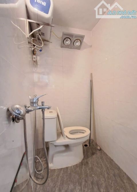 ❇️BÁN CĂN HỘ TẬP THỂ TẦNG 1 PHƯỜNG QUÁN THÁNH - BA ĐÌNH 31 M2, 1 PHÒNG NGỦ, 1 VS GIÁ RẺ. - 5