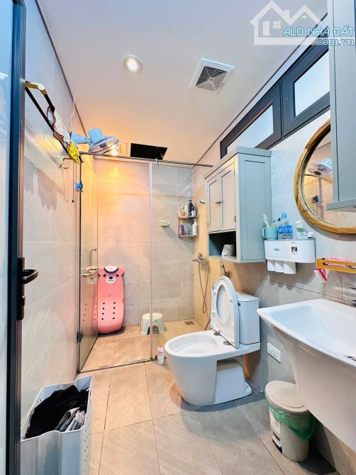 BÁN NHÀ GIẢNG VÕ ĐỐNG ĐA 40m 4T Mt 3.5m GIÁ 8.3 TỶ LÔ GÓC NGÕ THÔNG KINH DOANH. - 5