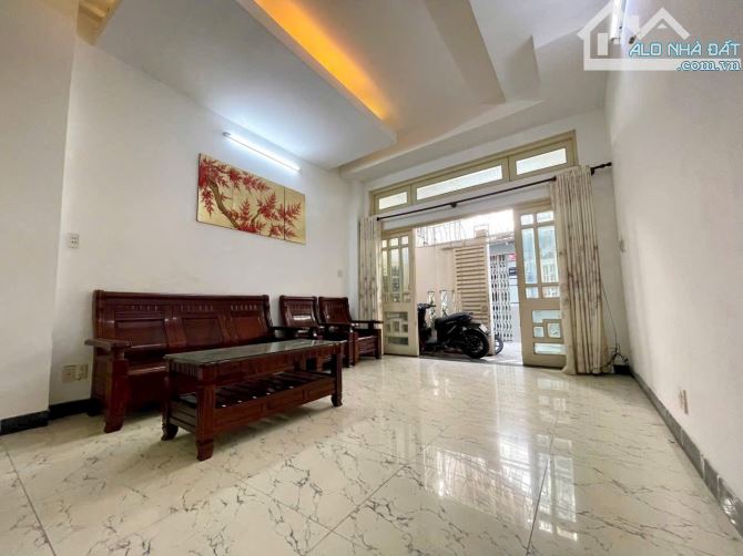 🍊 GẤP BÁN‼️NHÀ 2 TẦNG 4,12M x 13,5M - 55M²-HOÀNG TRỌNG MẬU-CHỈ 5,5 TỶ. - 5