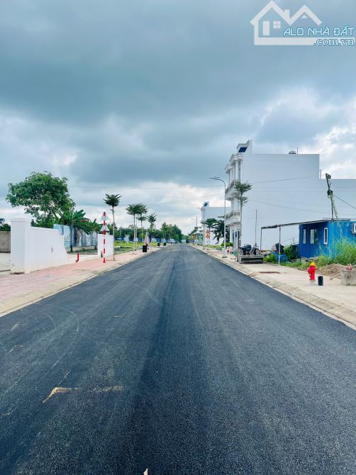 Duy nhất lô khoảng xanh- Đối diện trường học, y tế - 5