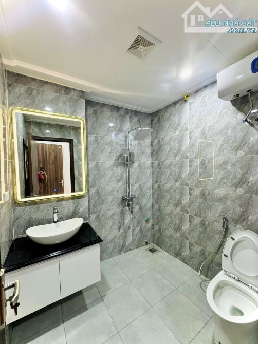 BÁN NHÀ HOÀNG MAI GẦN PHỐ MAI ĐỘNG, NHÀ MỚI MẶT TIỀN RỘNG, 6 TẦNG THANG MÁY GARA Ô TÔ. - 5