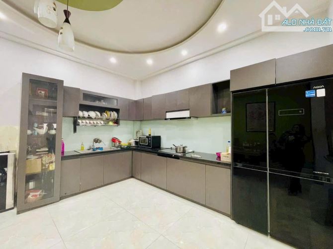 Bán Nhà 5 Tầng BTCT - Xe Hơi Ngủ Trong Nhà - Tô Hiến Thành- Quận 10- Nhỉnh 16 Tỷ Xíu - 5