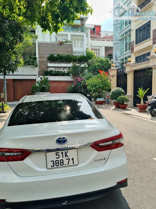 Bán Biệt thự  Ngay Ngỗi Văn Trỗi,P,1O,Phú Nhuận,Dt; 7,5mx21m2,4 Tầng,Giá 46 Tỷ - 4