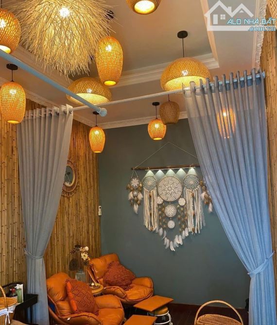 Cho thuê biệt thự phường An Phú Quận 2 👉 Căn góc số 76 ĐƯỜNG SỐ 52, ngang 10m Giá Tốt - 5
