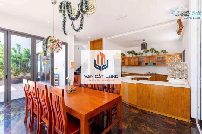 Cần bán biệt thự view biển 1 hầm 1T3L, 6PN, hồ bơi riêng đường Trần Phú - Giá 48 tỷ TL - 5