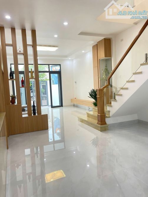 NHÀ LẦU SỔ RIÊNG THỔ CƯ CHỈ 1 Tỷ Hơn NHỎ XÍU - 5