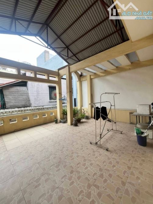 Bán nhà Phạm Tuấn Tài - Cầu Giấy - Phân lô - Vỉa hè - Oto tránh - Kinh doanh - 26.5 tỷ. - 5