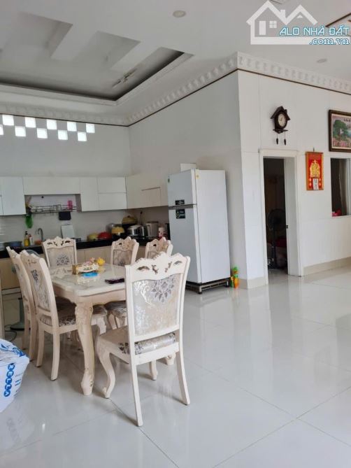 Bán Biệt thự khu dân cư lập phúc Lê văn lương - Đường 12m giá : 16toi8 - 5